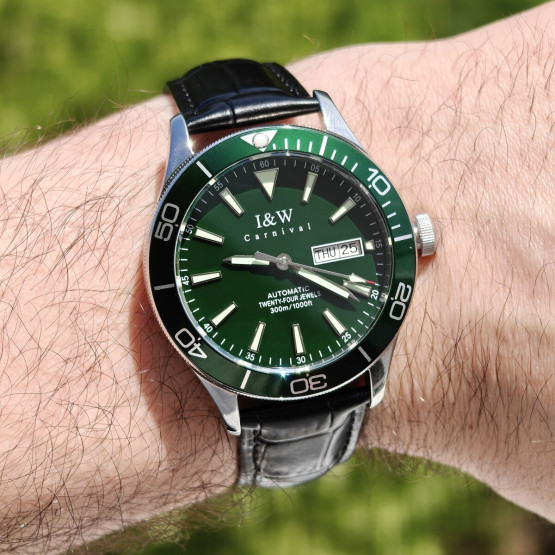 Чоловічий наручний годинник Carnival Diver Leather Deluxe 10 Bar 2 ремінці #13318