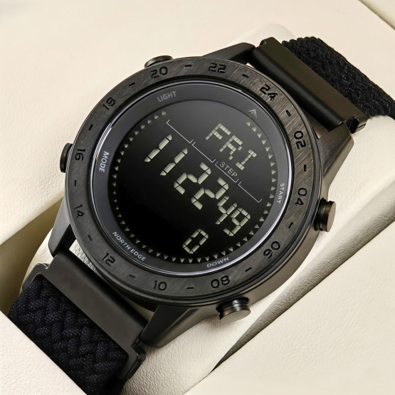 Чоловічий наручний годинник North Edge Tank3 Nylon Power 5BAR 2 ремінці #13186