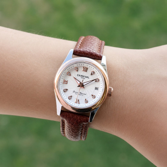 Жіночий наручний годинник Carnival White Leather Classic 2 ремінці #13158
